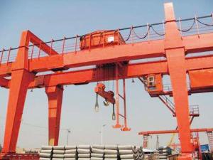 雙梁吊鉤門式起重機(jī)